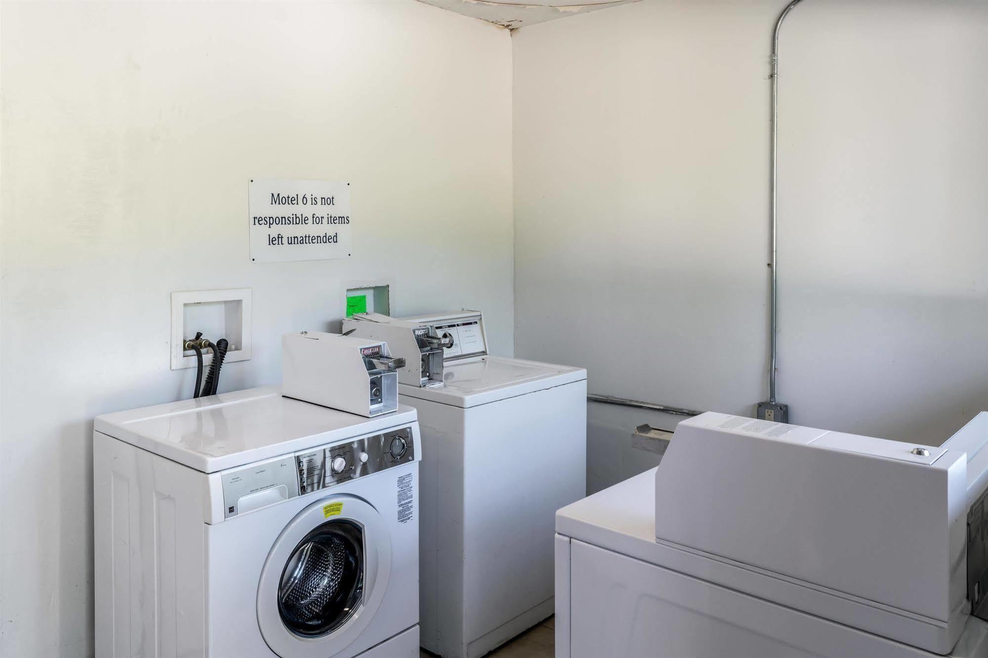 Motel 6 Florence, Ky - Cincinnati Airport Bagian luar foto